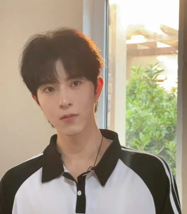 Qiu Dingjie: Blood Moon Obsession