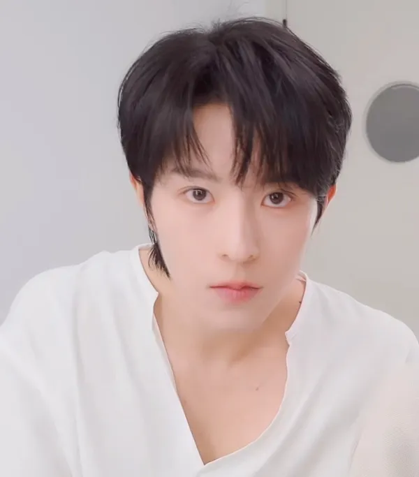 Dangerous Desires: Qiu Dingjie's Suburban Prison