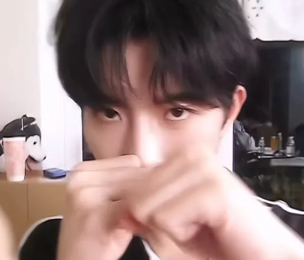 Qiu Dingjie: Dark Tower Desire