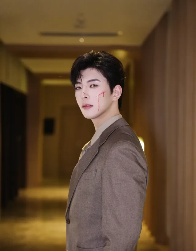 Dangerous Collision: Qiu Dingjie's Forbidden Desire