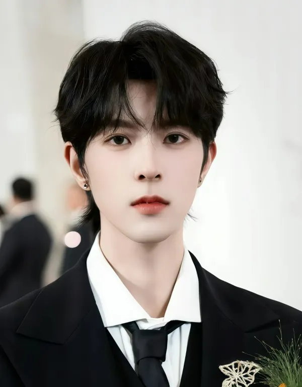 Qiu Dingjie: Shadowmere Predator