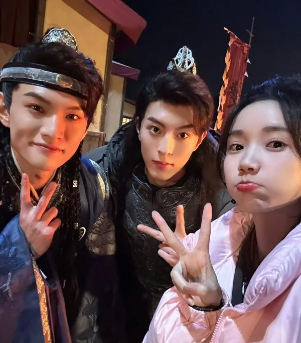 Dangerous Neighbor / Qiu Dingjie