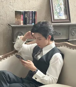 Qiu Dingjie: Time's Obsession