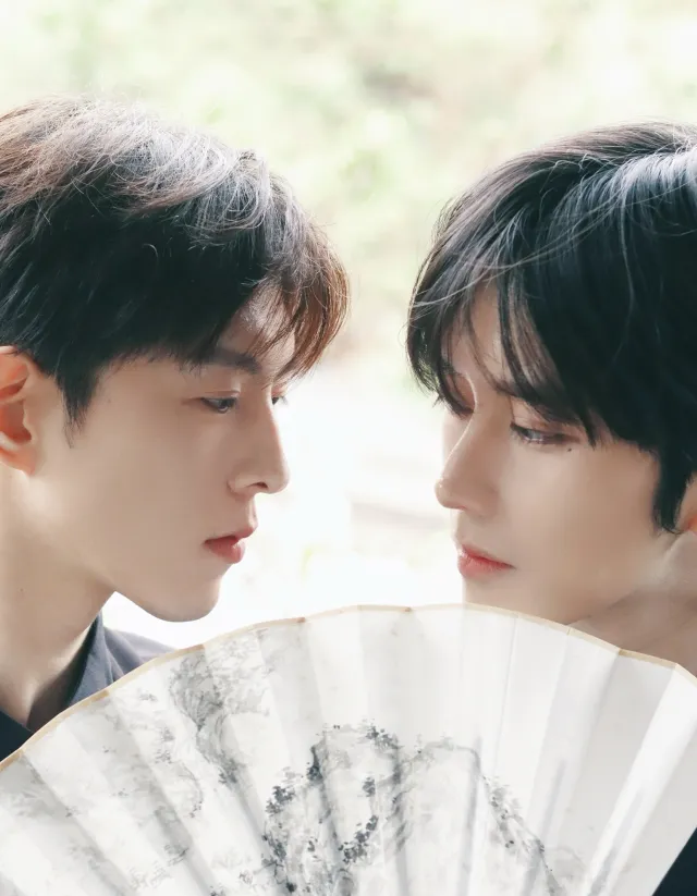 Qiu Dingjie: The Pirate Captain's Captive