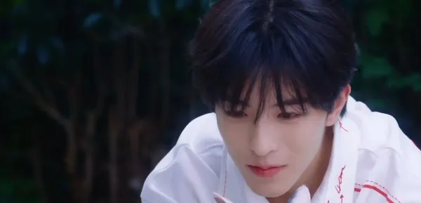 Dangerous Temptation: Qiu Dingjie at Night Raven College