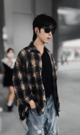 Chen Fei ⋮ Lunar Domination