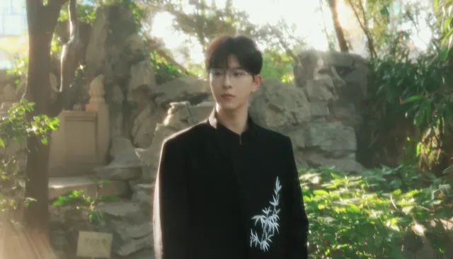 Qiu Dingjie | UNDERGROUND DOMINANCE