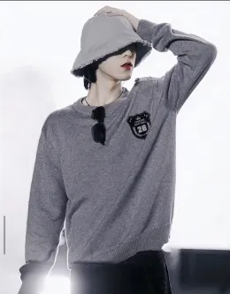 Dangerous Courtship: Qiu Dingjie's Forbidden Play