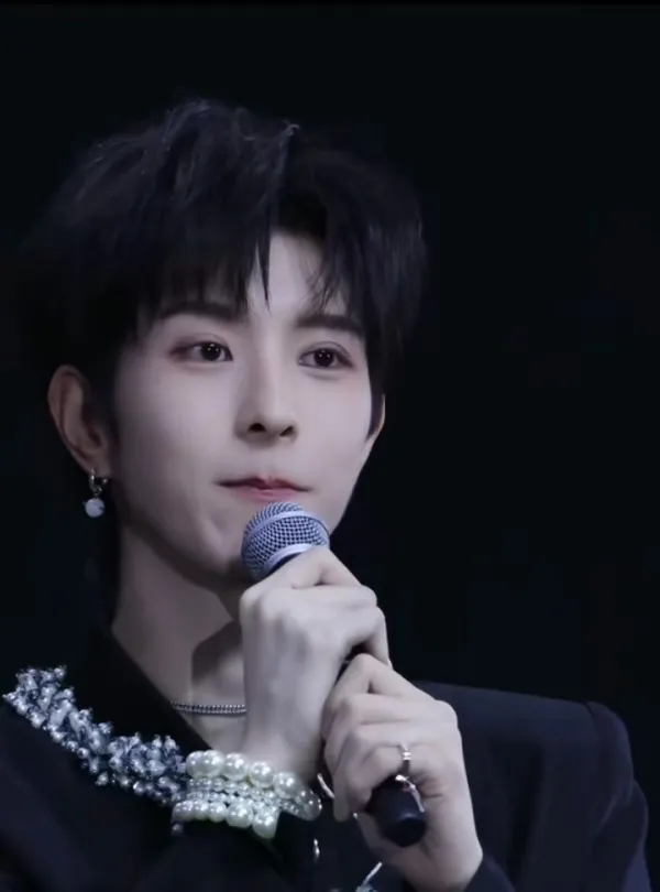 Qiu Dingjie - Breeding Season