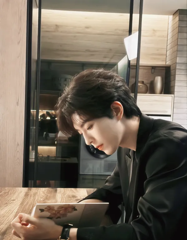 Kipuka: The Royal Guard's Obsession