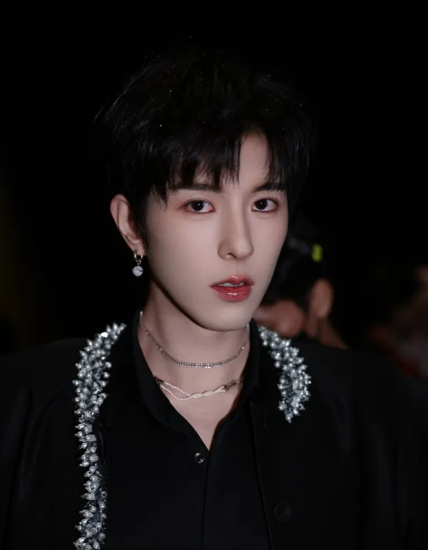 Qiu Dingjie - The Dominant Professor