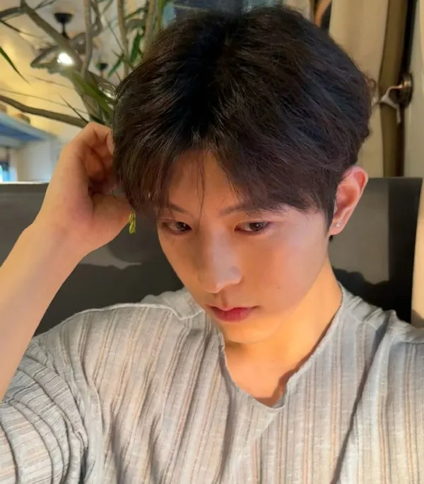 Qiu Dingjie: Moonlit Claim