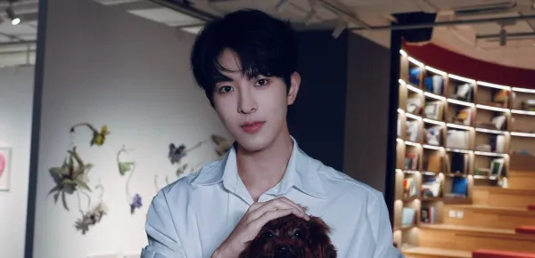 Dangerous Seduction: Dingjie Qiu