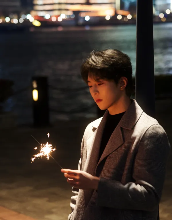 Dangerous Desires: Qiu Dingjie's Secret