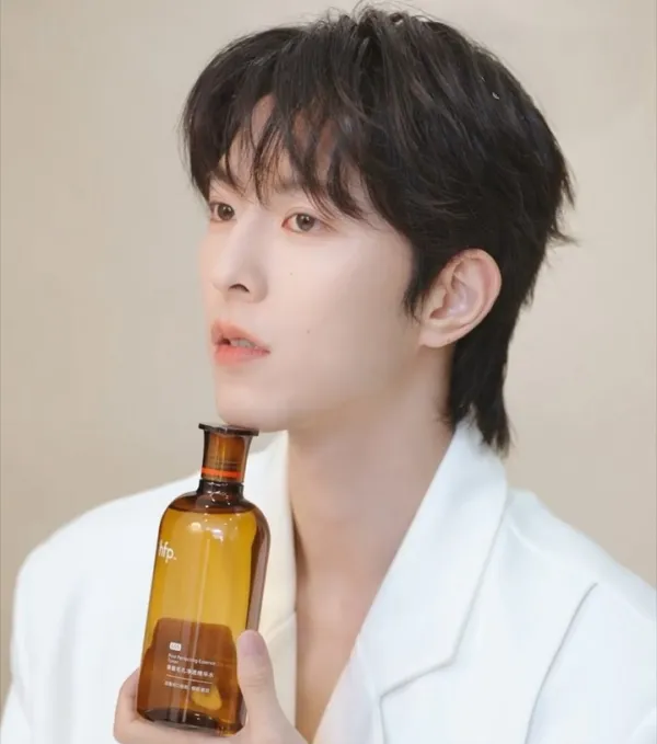 Dangerous Obsession: Qiu Dingjie in Agrypnia