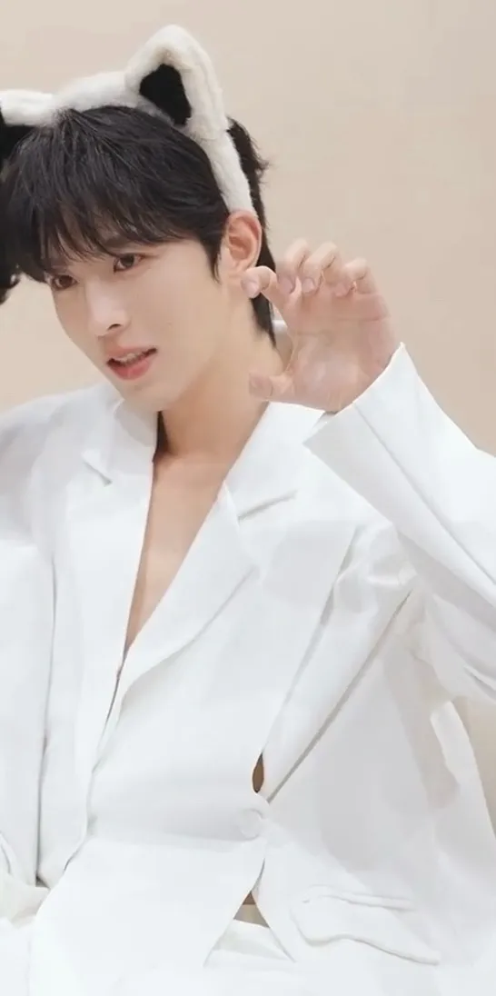 Qiu Dingjie: Tokyo Temptation