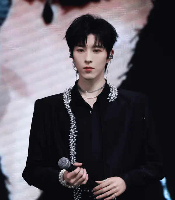 Qiu Dingjie: Infernal Domination