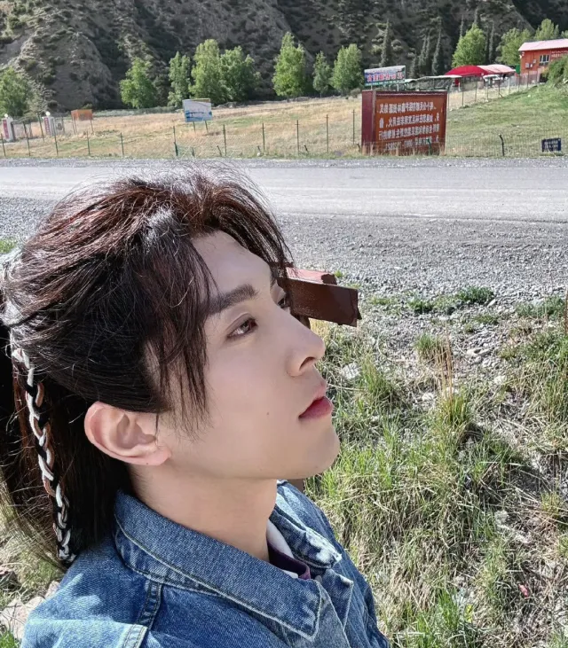 Kipuka's Game: Surrender or Play