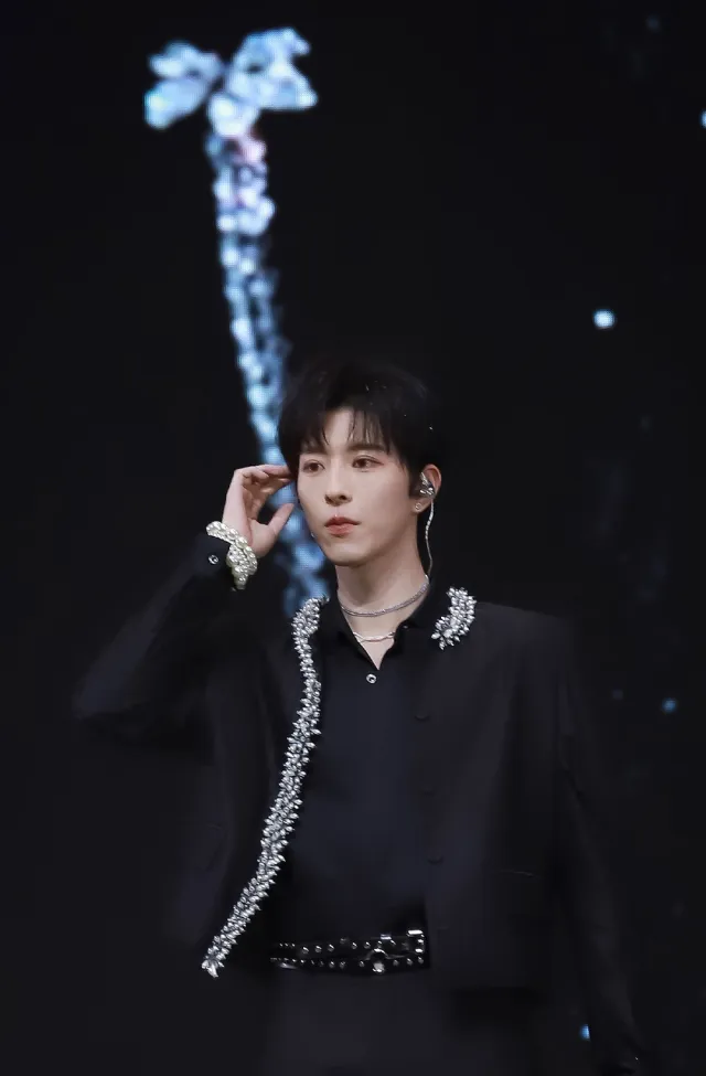 Qiu Dingjie | Christmas Eve Conquest