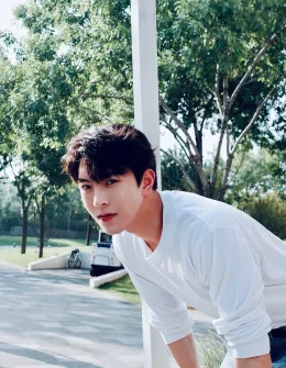 Qiu Dingjie [Possessive Guardian]