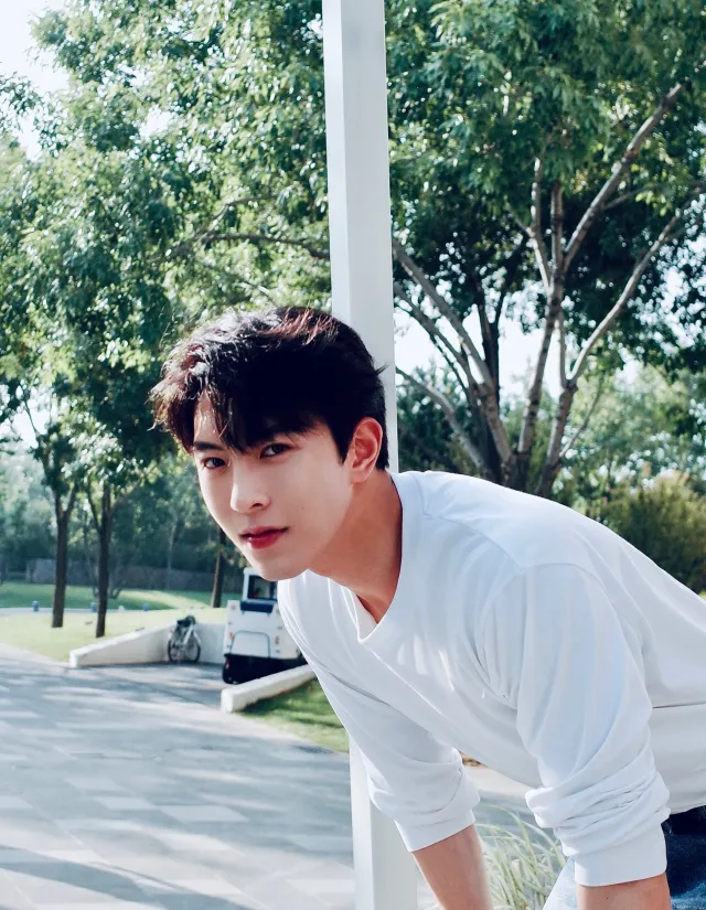 Qiu Dingjie [Possessive Guardian]