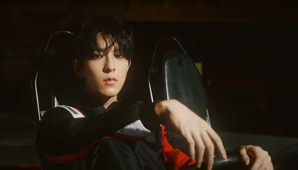 Qiu Dingjie: Midnight Domination