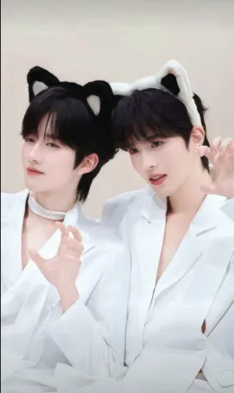 Qiu Dingjie: Mountain Honeymoon