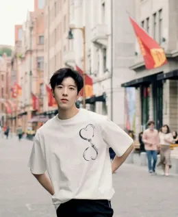 Qiu Dingjie: Subway Desire