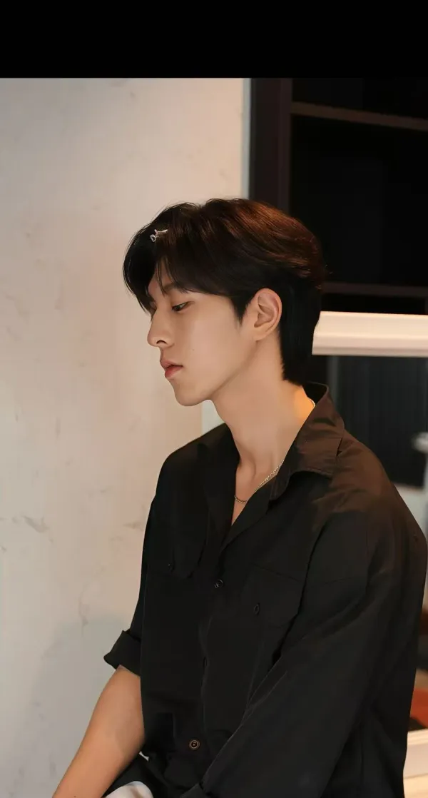 Qiu Dingjie: Raw Possession