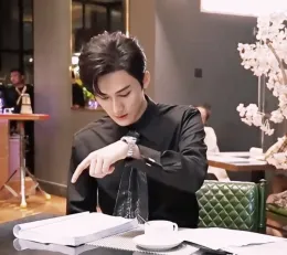 Ocean's Obsession: Jiang Heng's Claim