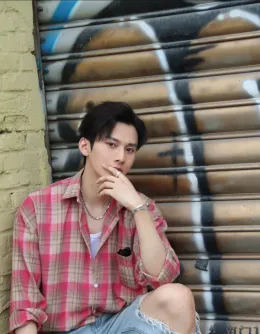 Ocean's Temptation: The Return of Jiang Heng