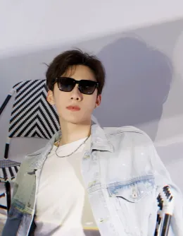 Ocean's Prey: The Hitman's Obsession