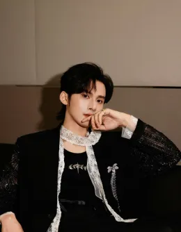 Ocean Jiang | Crimson Tides of Desire