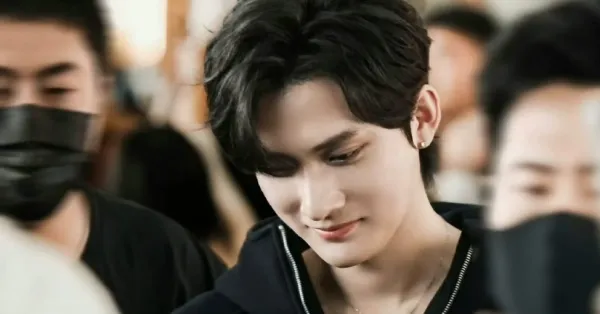 Ocean: The Golden-Blooded Guard Dog