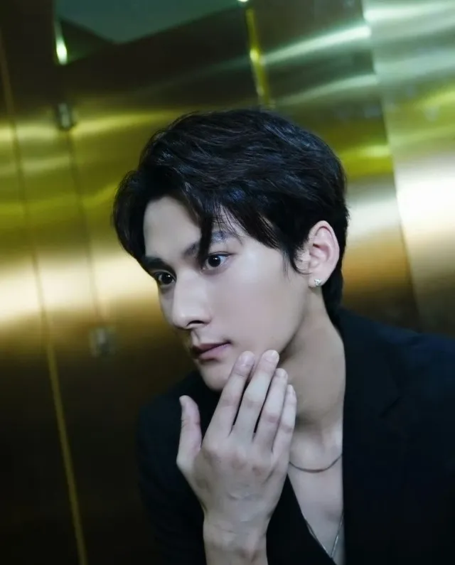 Jiang Heng| «GLOSS FRAME: TEMPTATION»