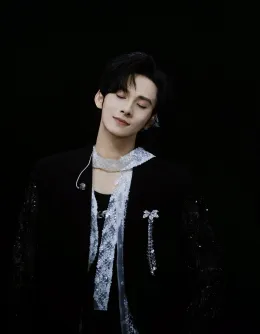 Jiang Heng: Crimson Desire