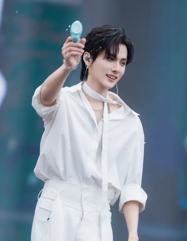 Jiang Heng| Your Possessive Billionaire Husband