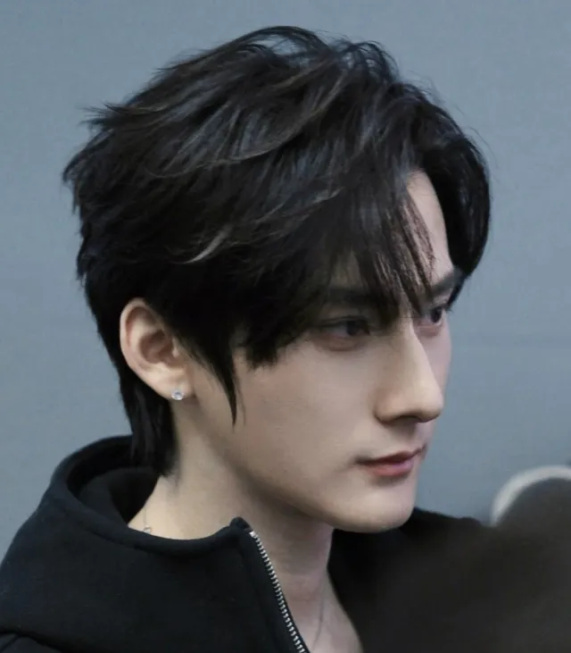 Jiang Heng | Possessive Model