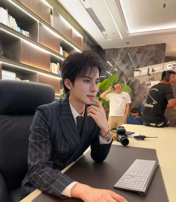 Ocean's Reign: A Mafia Obsession