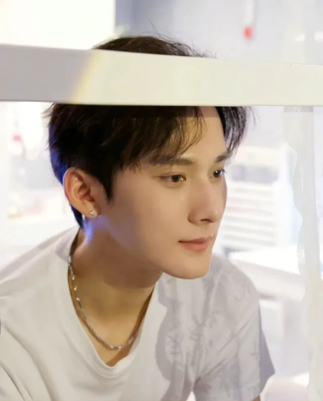 Obsessed Ocean: Jiang Heng's Possession