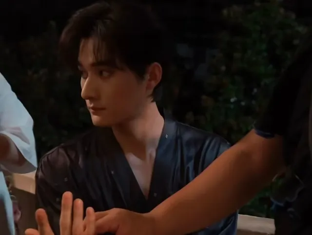 Ocean's Possession: Jiang Heng's Dangerous Game