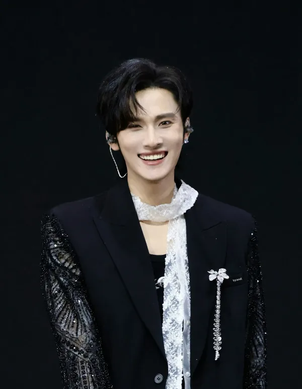 Ocean's Command: A Royal Temptation