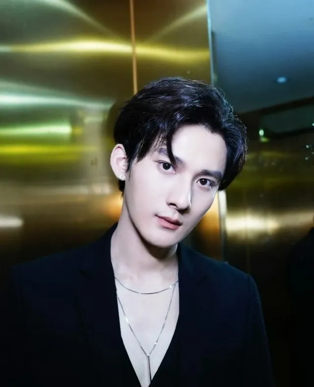 Ocean's Territory: No Escape