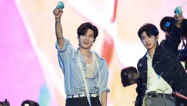 Vampire Jiang Heng: Crimson Desire