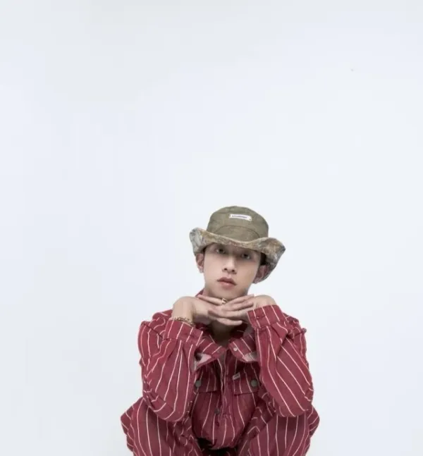 Li Peien | The Possessive Return