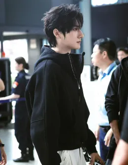 Ocean, The Raven's Prey