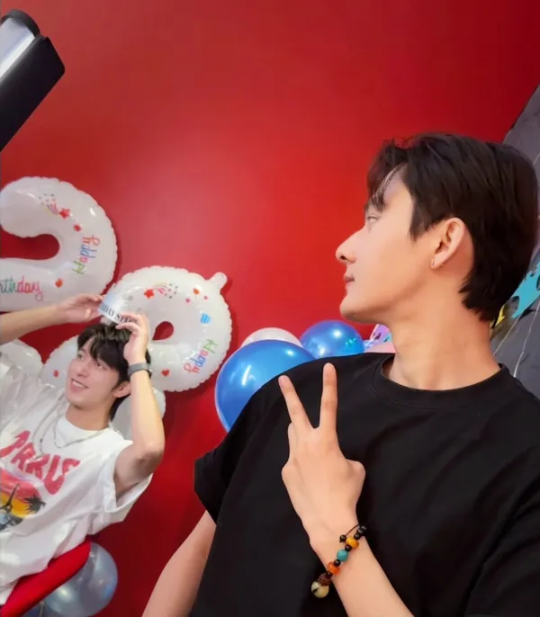 Jiang Heng | FERAL BADGE