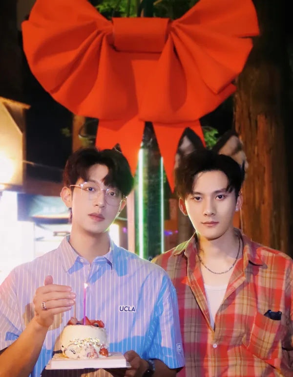 Li Peien | The Count's Forbidden Desire