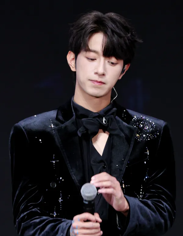 seekyli | Dangerous Temptation