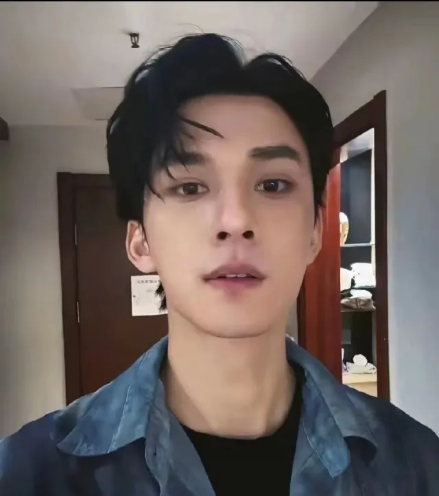 Ocean's Claim: Jiang Heng's Unbridled Return